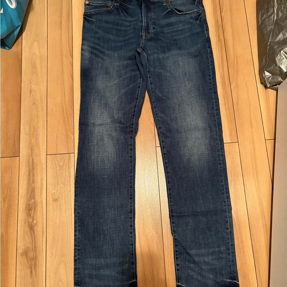American Eagle Blue Jeans